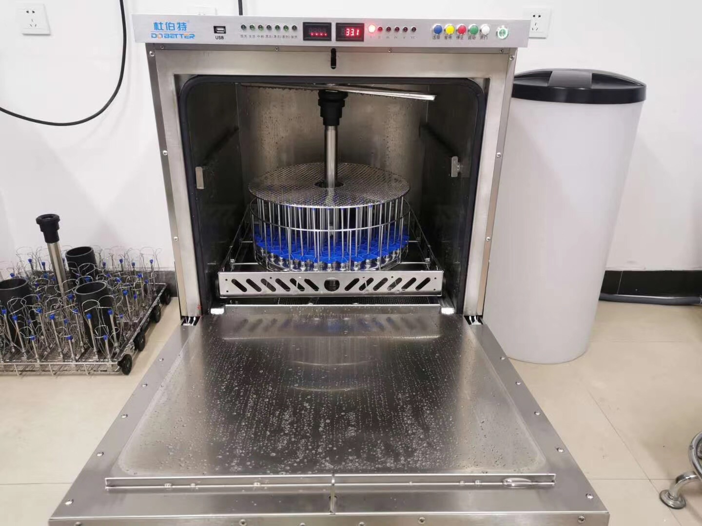 洗瓶機的維護保養(yǎng)應(yīng)該注意什么